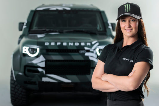 DAKAR RALLY STAGE-WINNER SARA PRICE TO RACE FOR DEFENDER IN 2026