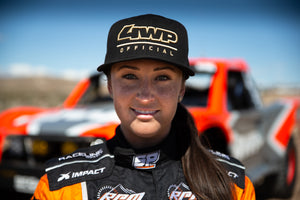 Sara Price participera au championnat du monde du désert SCORE de renommée mondiale Baja 1000 du 19 au 24 novembre en tant que ''IronWoman'' 